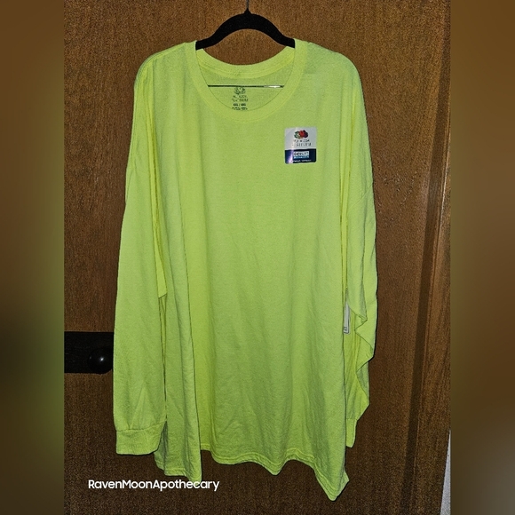 NWT 4X Fruit of Loom Bright Yellow Long Sleeve T Shirts - Picture 1 of 4